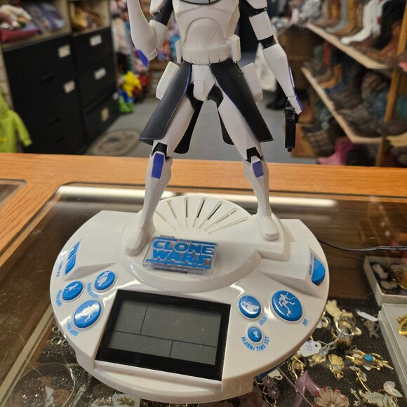Star Wars radio alarm clock storm trooper - Picture 2 of 4